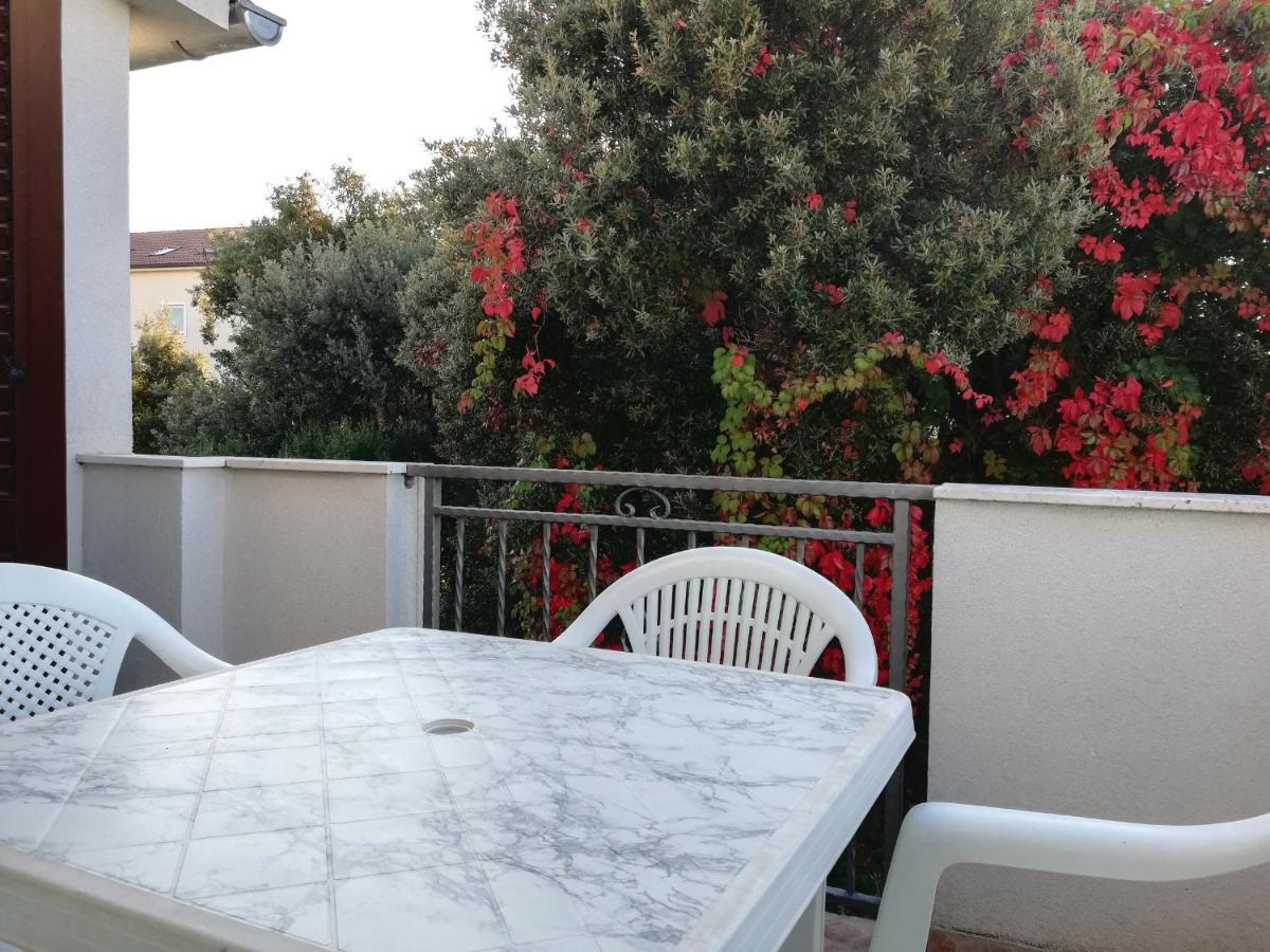 פאקוסטאן Apartments Roko Lalin מראה חיצוני תמונה